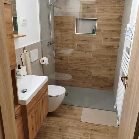 House Pod Ledinco Dom wakacyjny