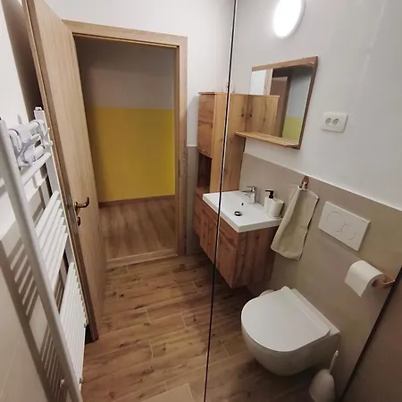 Dom wakacyjny House Pod Ledinco